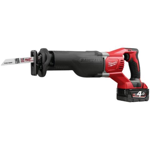 M18 BSX 402C Milwaukee Tigersag med batterier og lader | Staypro Milwaukee C12 HZ 202C Tigersag med batterier og lader