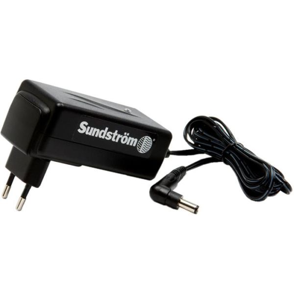 Akkulaturi Sundström R06-0706 SR 700 varten