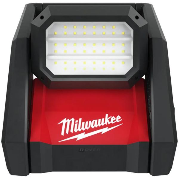 Arbetslampa Milwaukee M18 HOAL-0 utan batterier och laddare