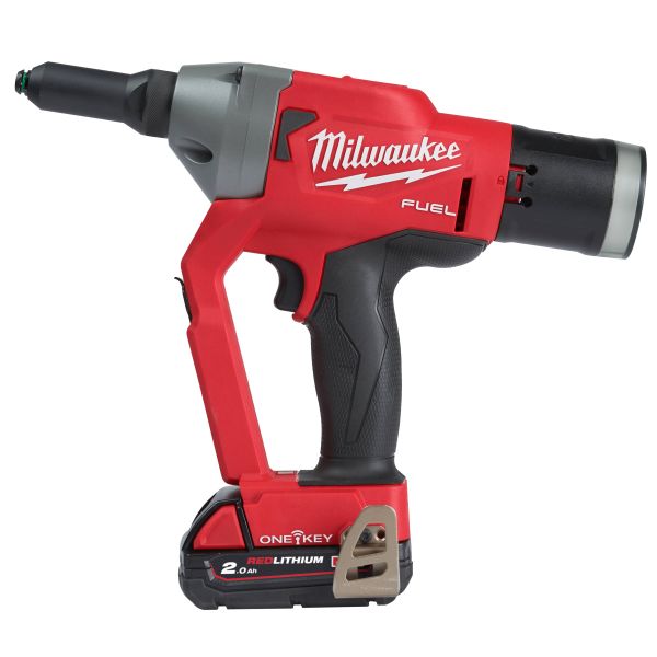 Vetoniittikone Milwaukee M18 ONEFPRT-202X mukana akku ja laturi